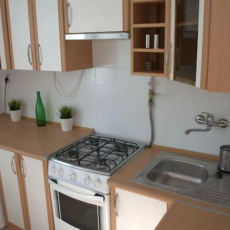 Apartament 8 Apartment *